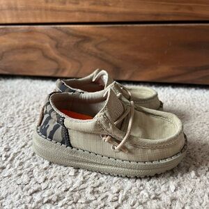 Toddler hey dude shoes